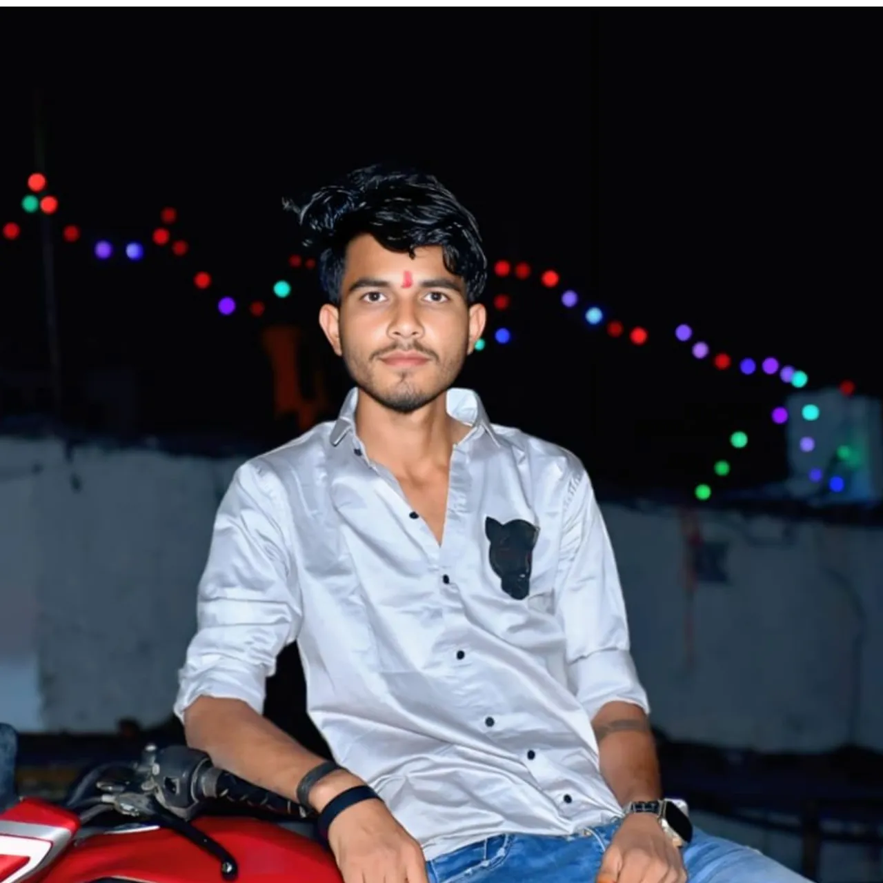 avi keer