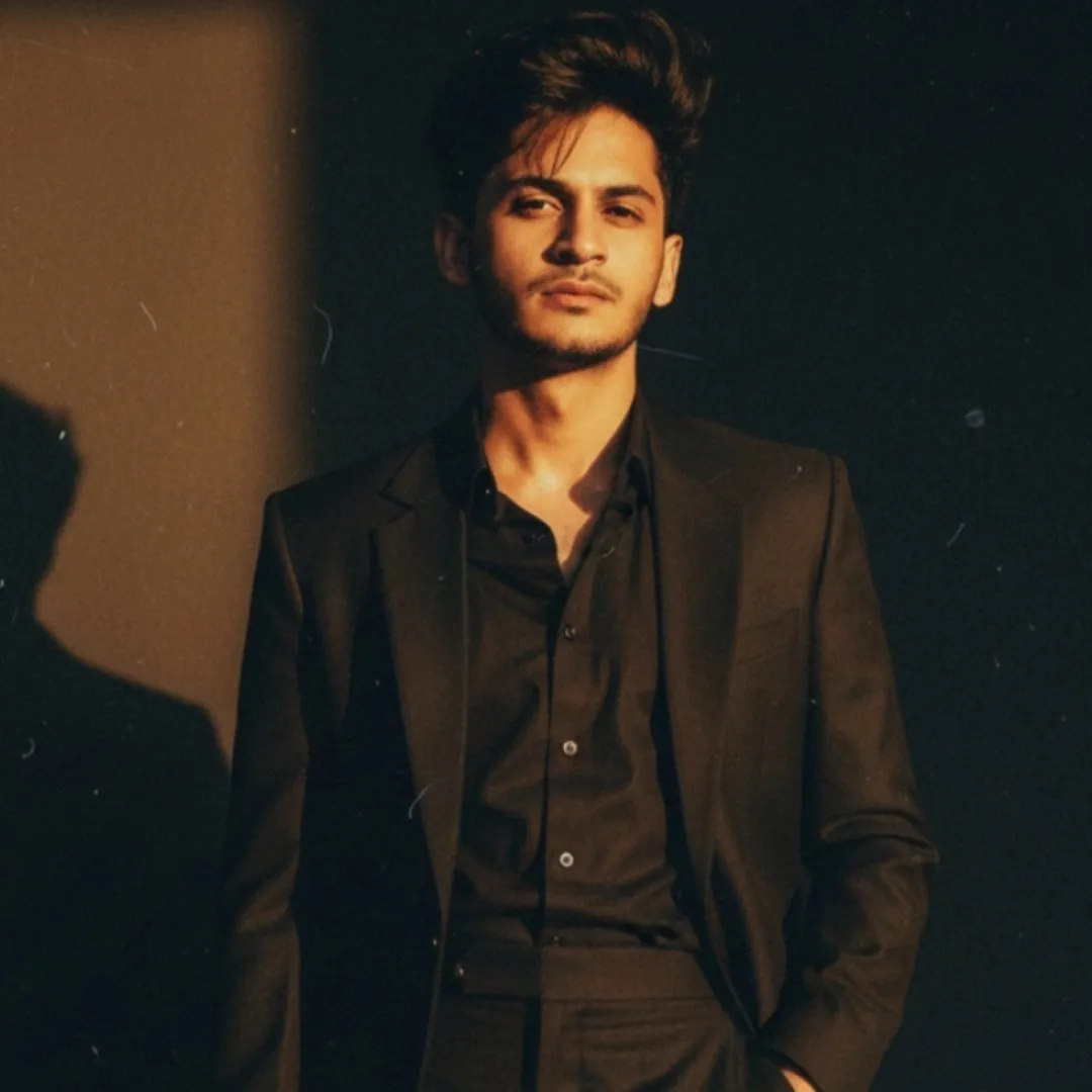Hamza Khan