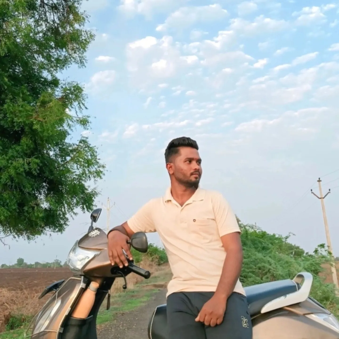❣️kartik  🦋_Patil _🫀kakad 🫠 🫀👀❣️