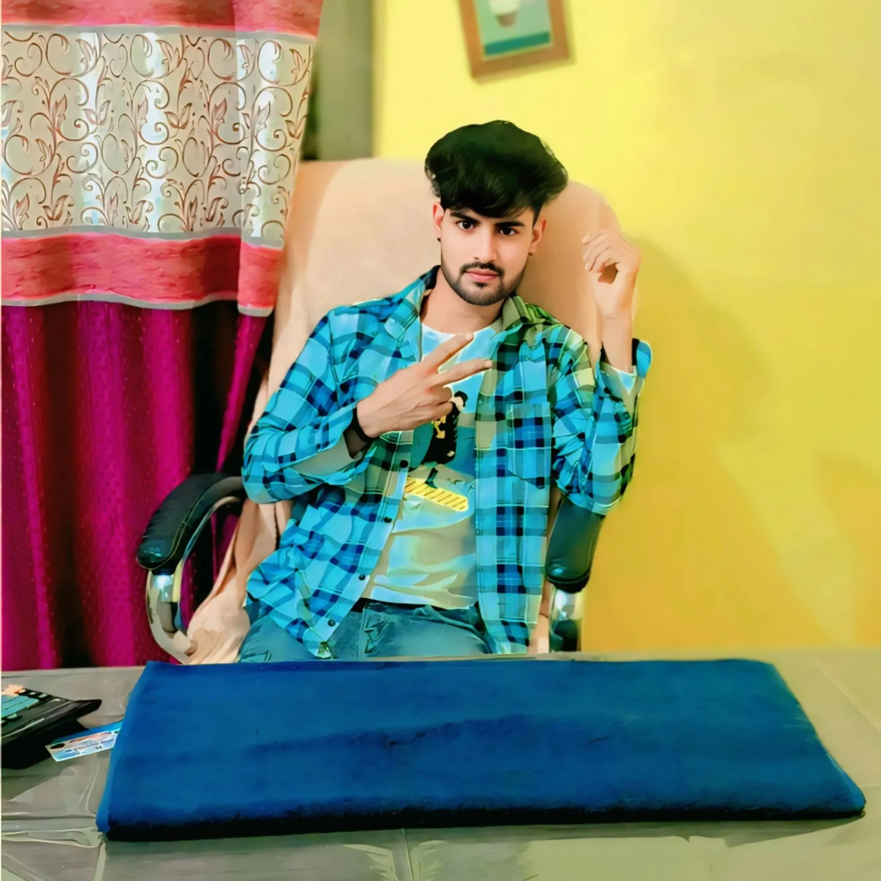 Aaditya 𝚛𝚊𝚓𝚔𝚞𝚖𝚊𝚛