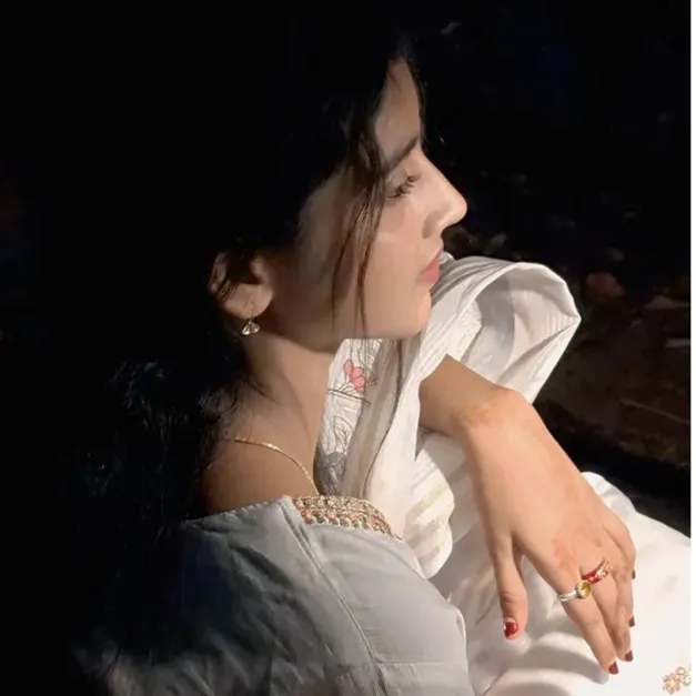lucky girl sabreen  khan