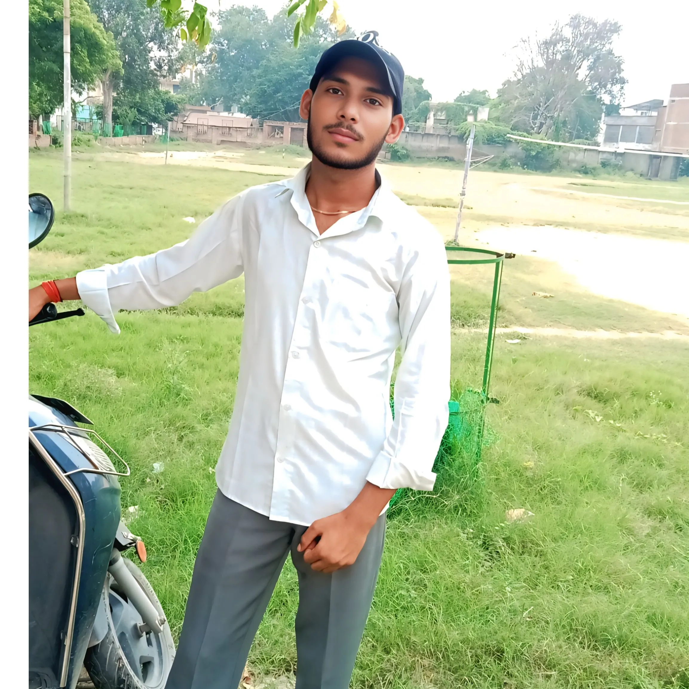 Mahesh Holkar