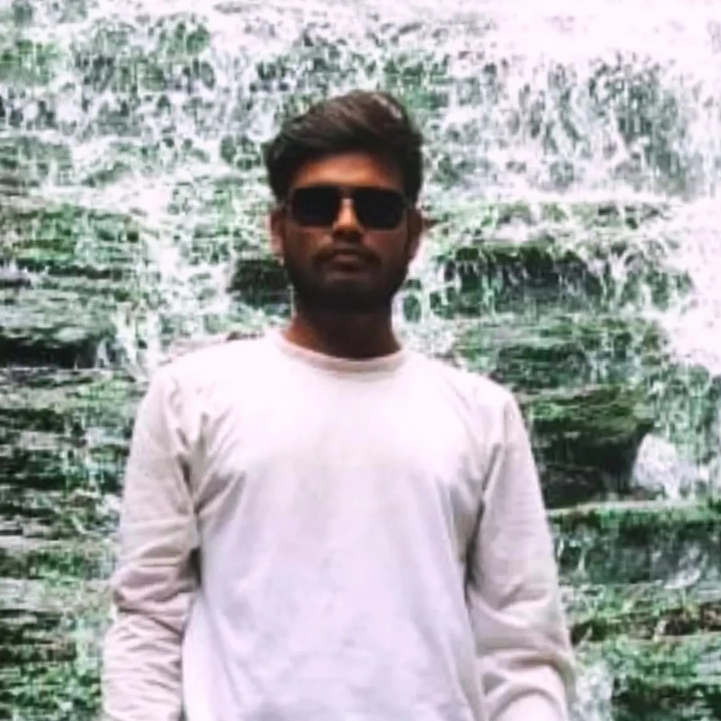 anoop lodhi
