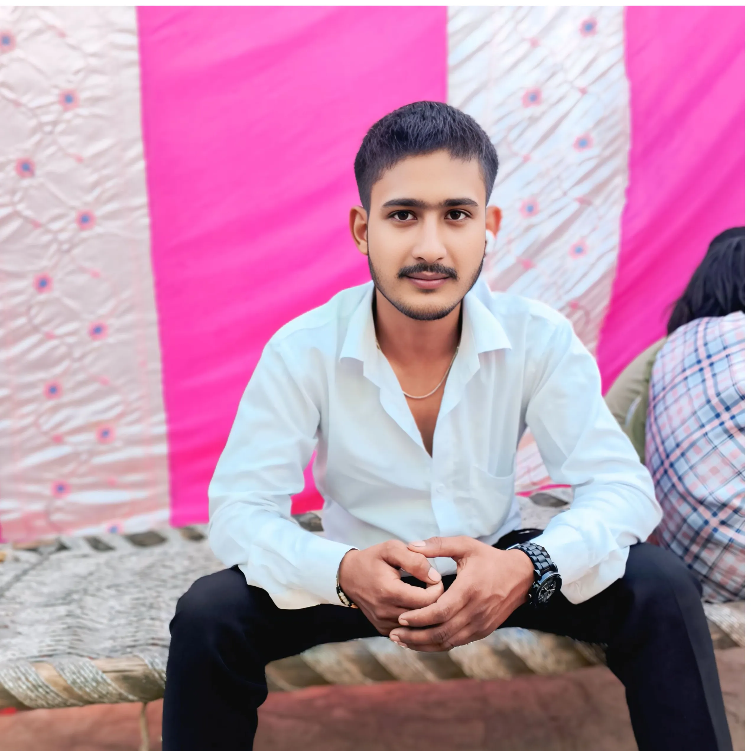 Abhishek 0246