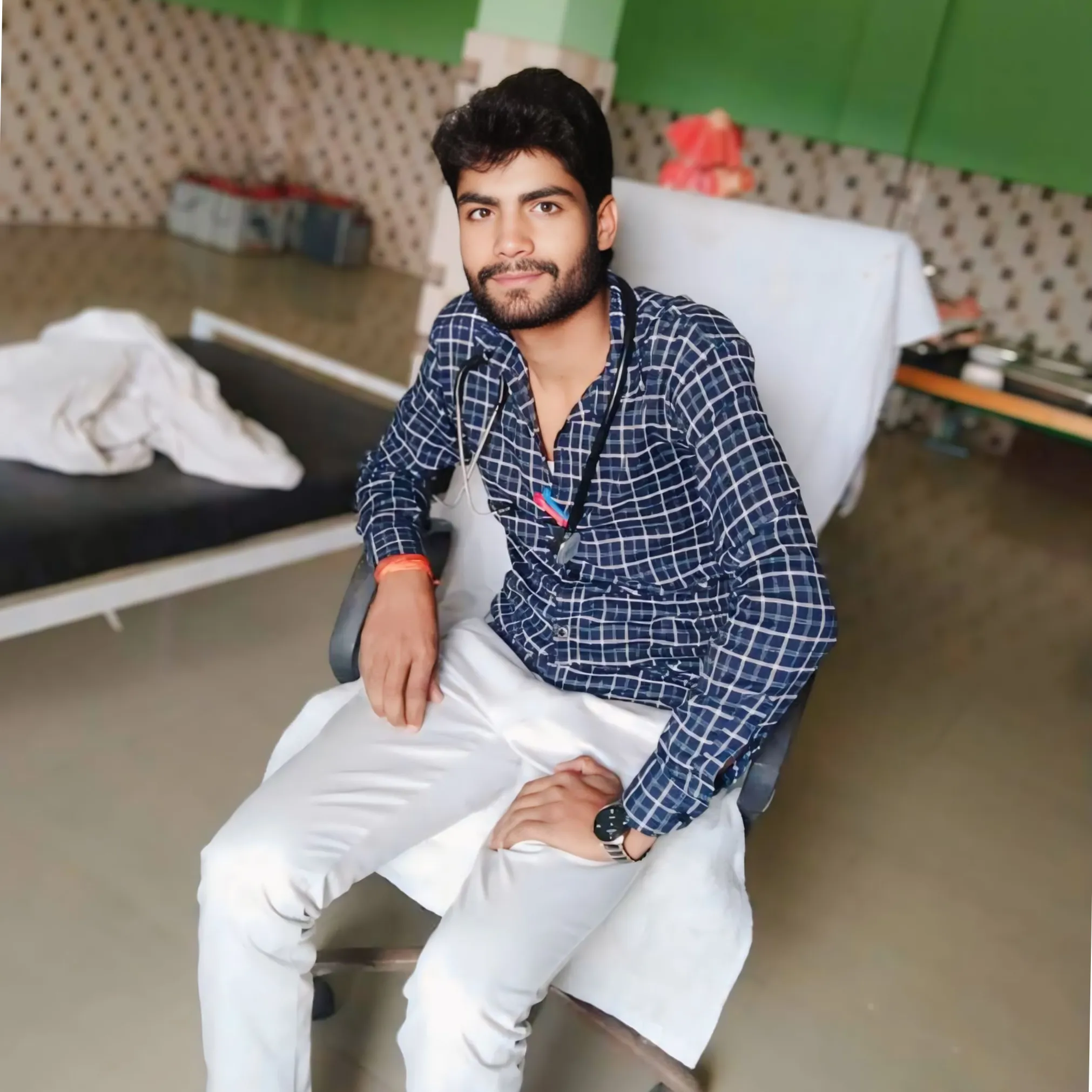Dr. Manish Ranjan | Naturopathy Doctor (Bihar, India Baheri