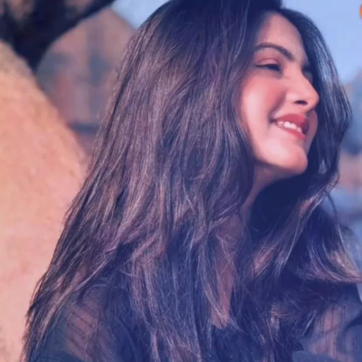 CHANDNI GIRI