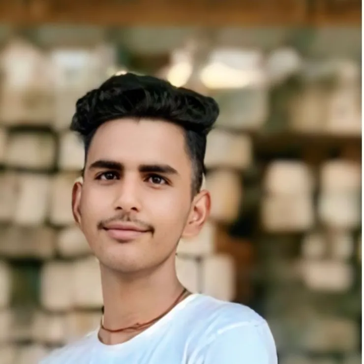 akhil yadav