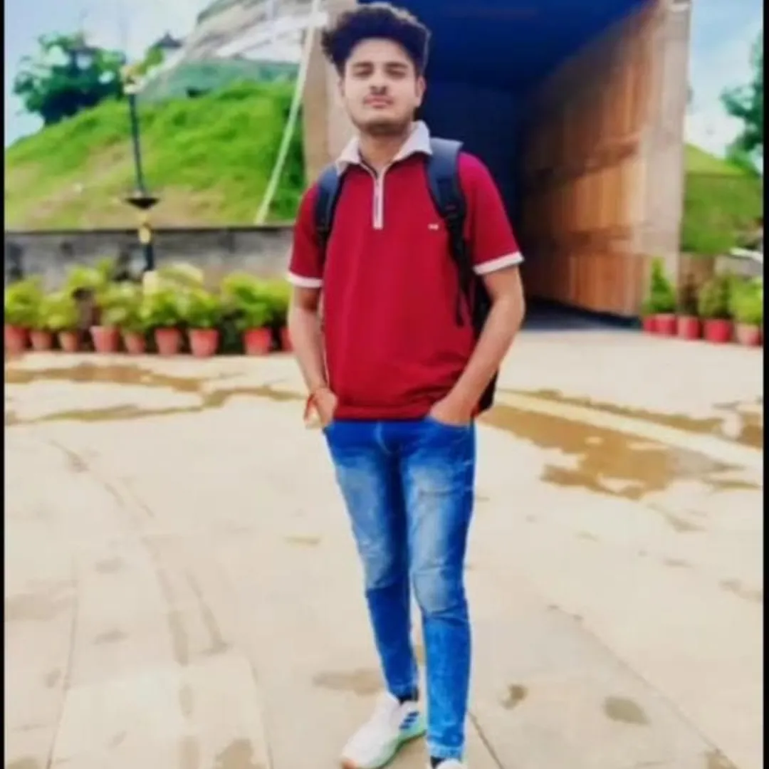 krishna thakur