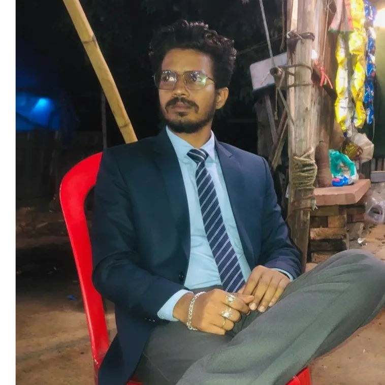 VIVEK Shrivastav