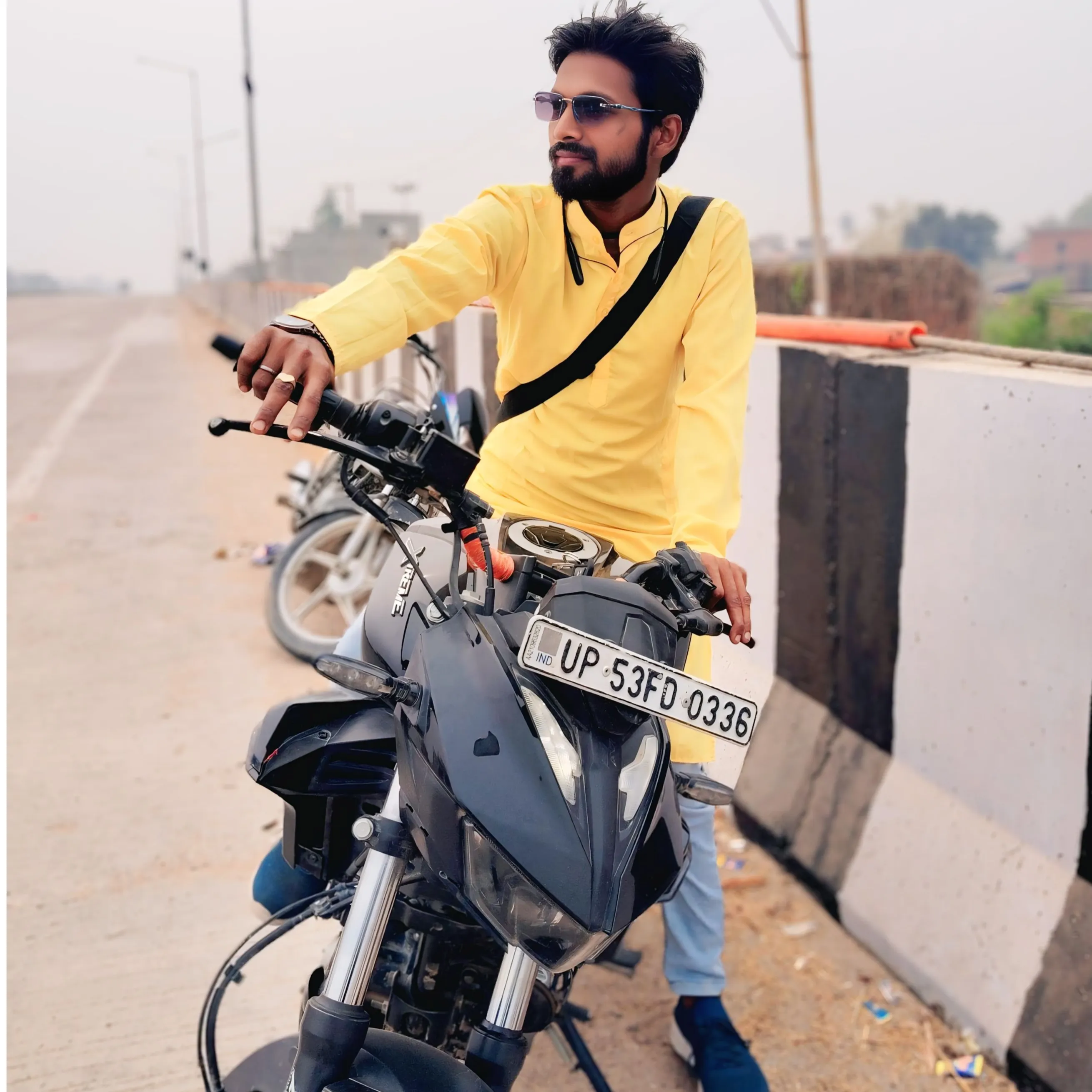 iconicstar khiladikumar