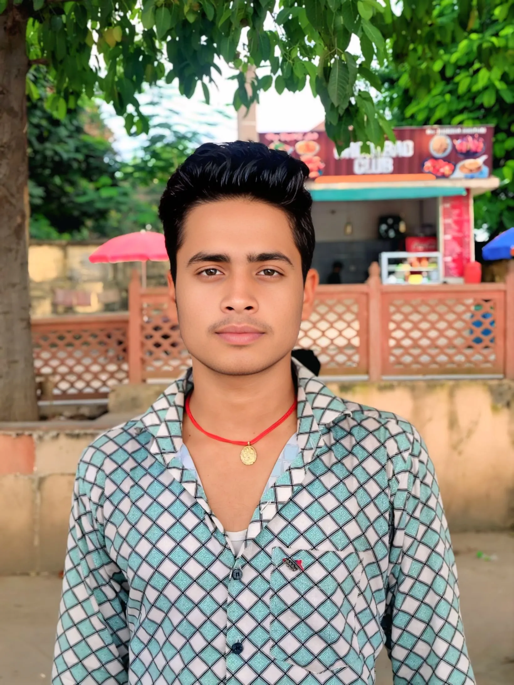 roushan rawani