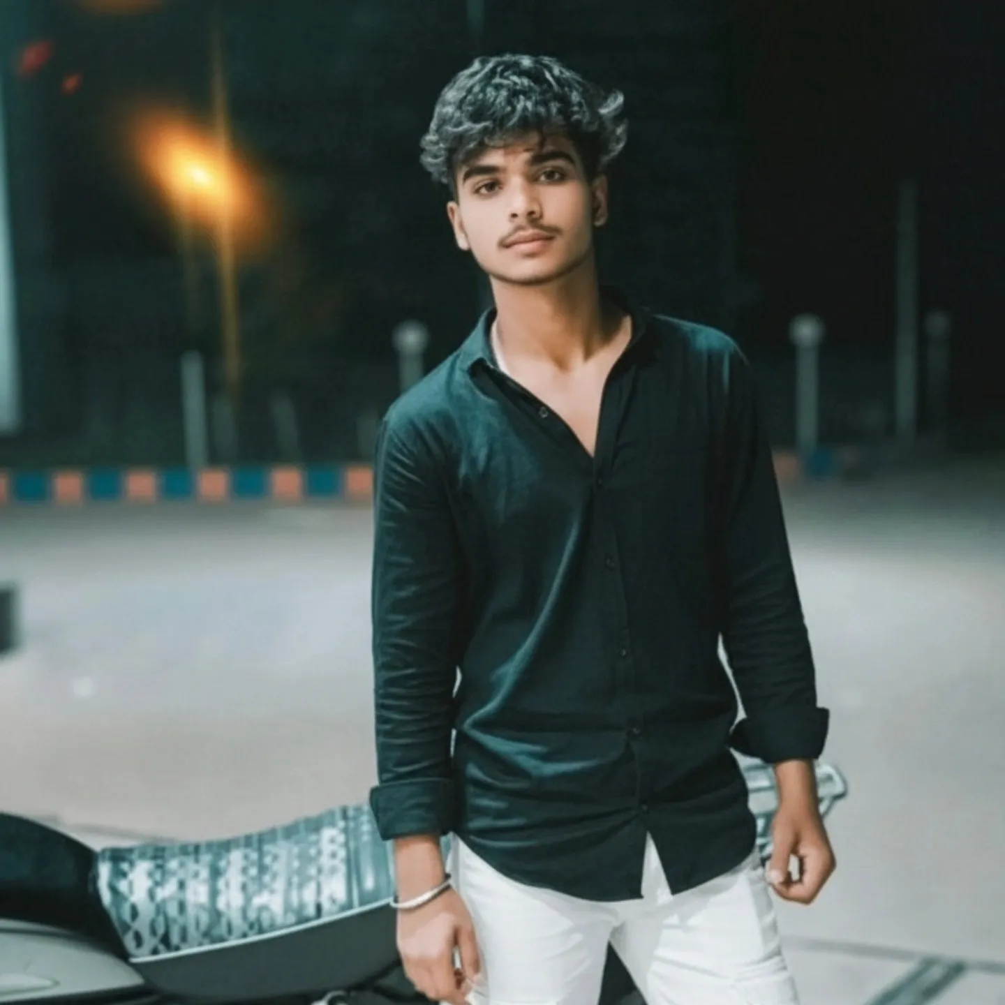 Nikhilllll❣️❣️ ❣️