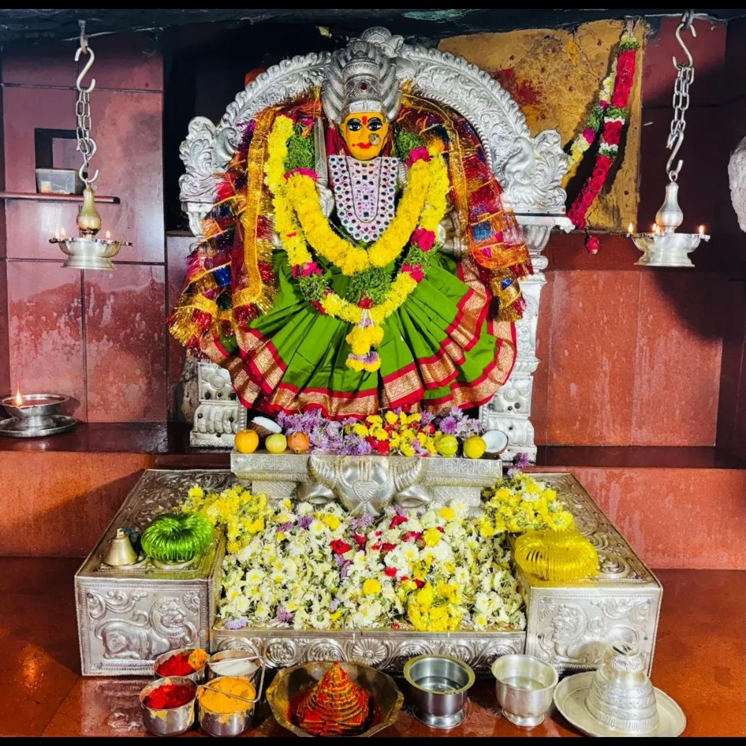 sri_edupayala_durga_ Bhavani
