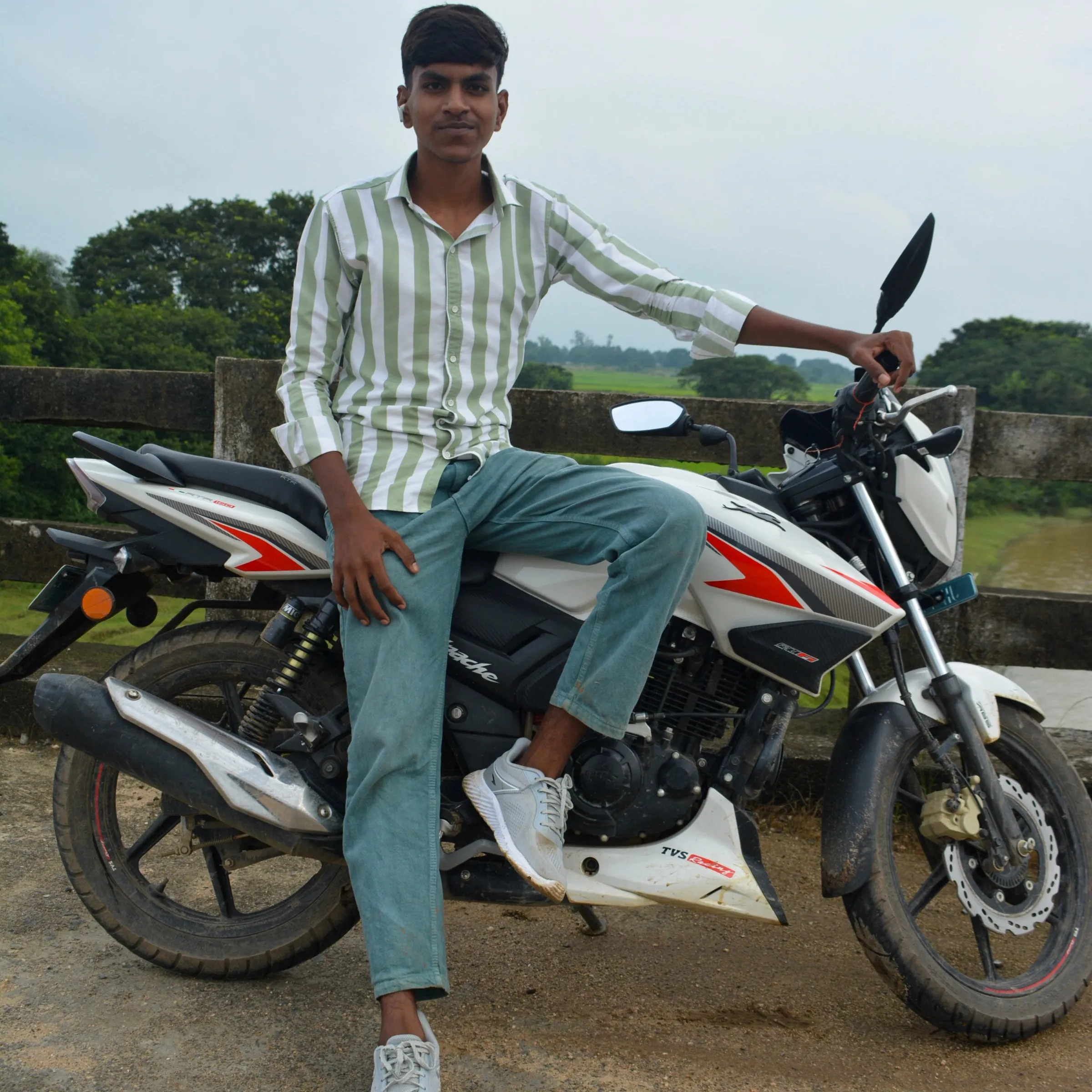 Priyanshu gill
