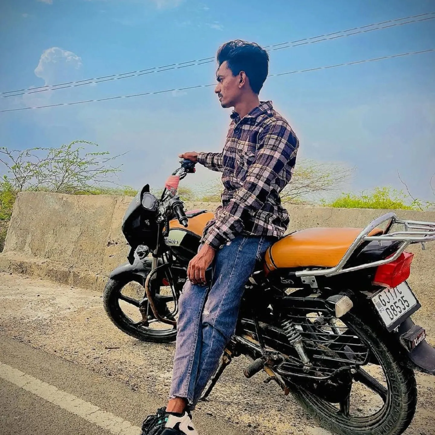 Sharvan Thakor