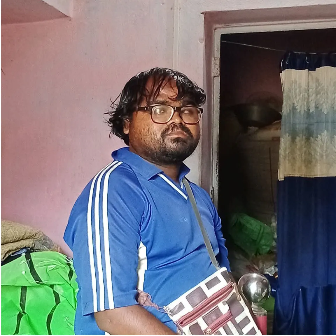 Navinvikas bhengra