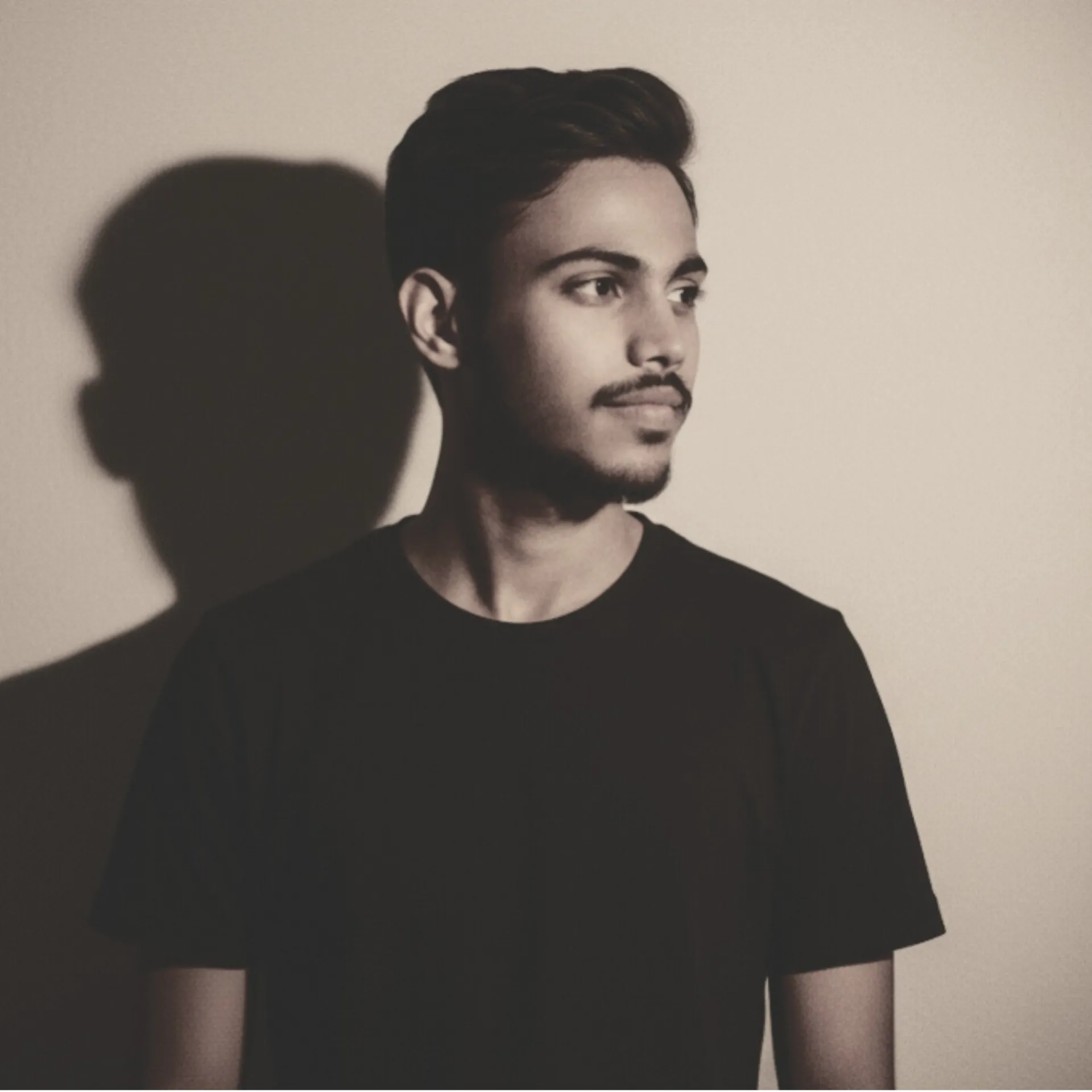 Abhinav Yadav👑