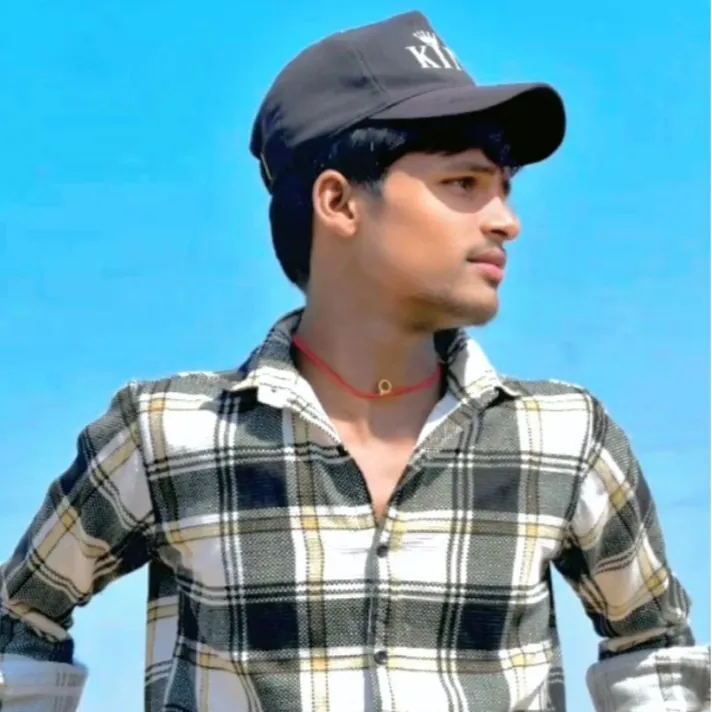 Salesh Gupta33