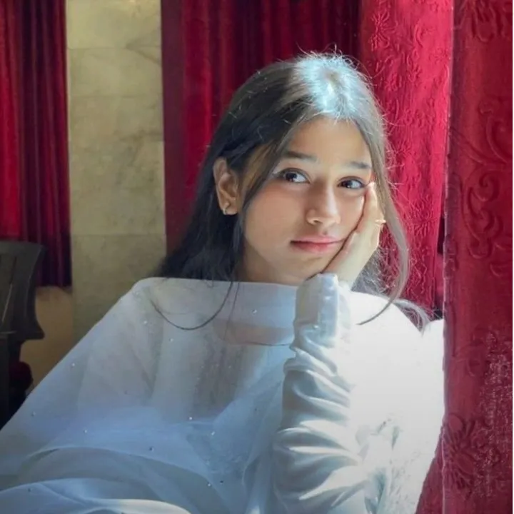 POOJA 🥺🙏👉