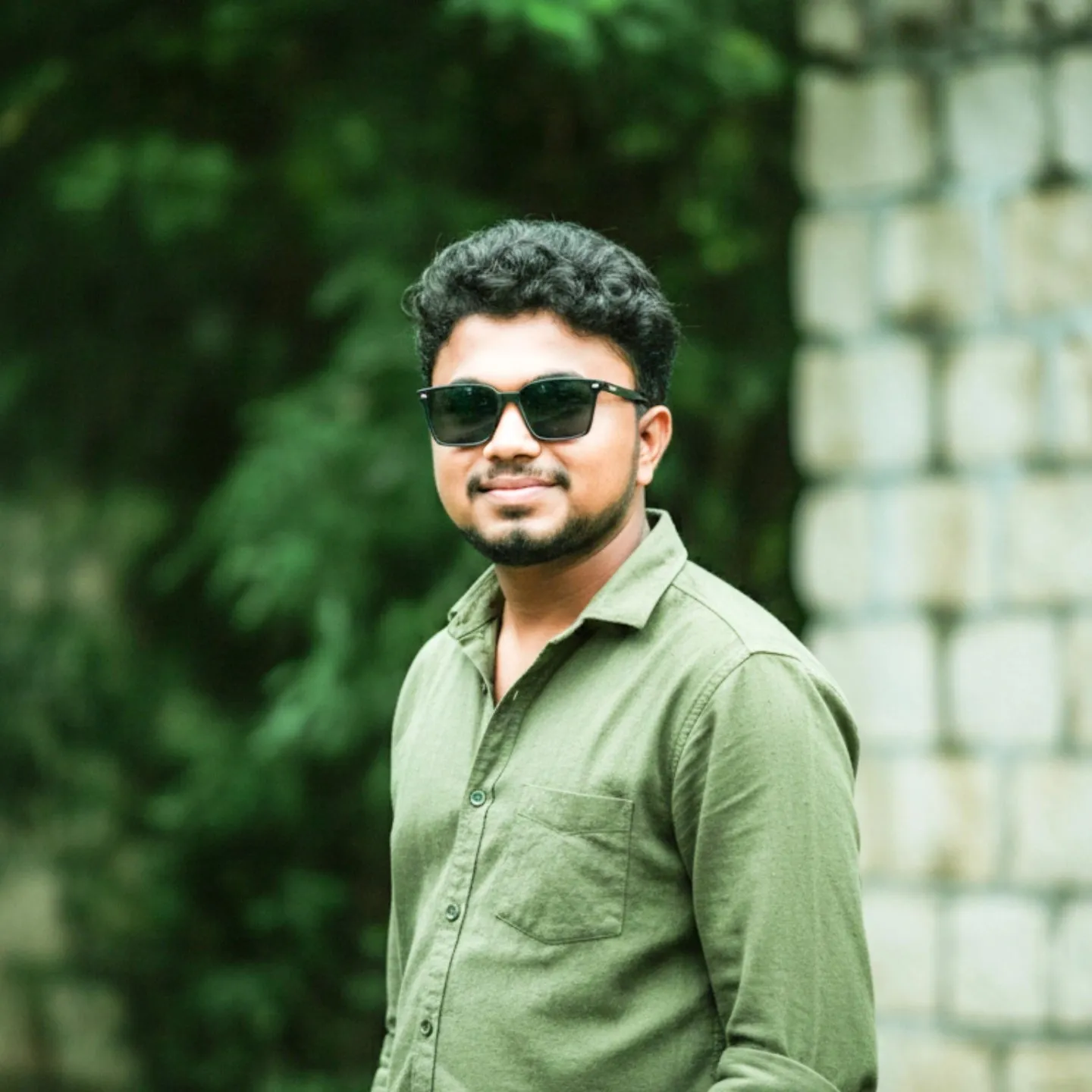 Aniket adsul