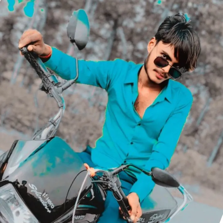 ꧁༒🥰Aẞђisђek🥰༒꧂ king