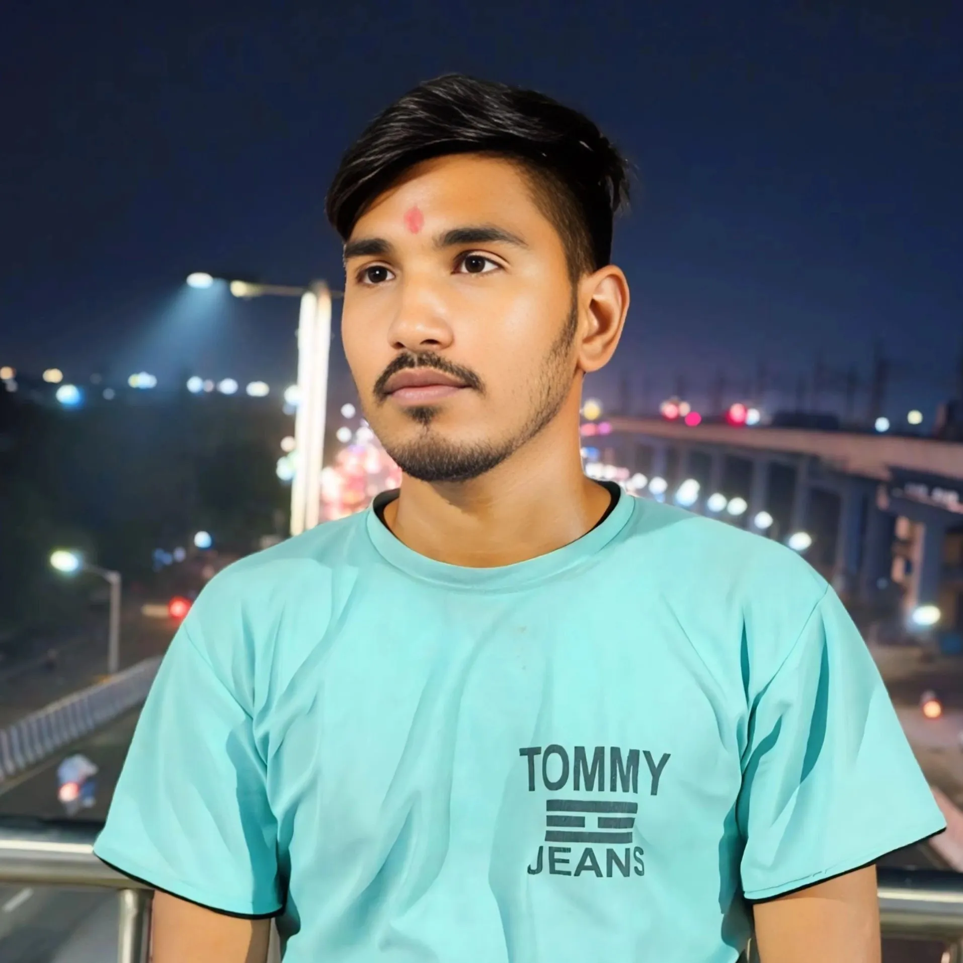 Avi Thakur