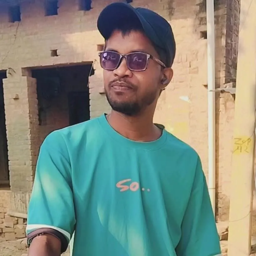 Max Waliya