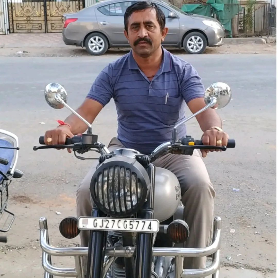 mukkund pansuriya