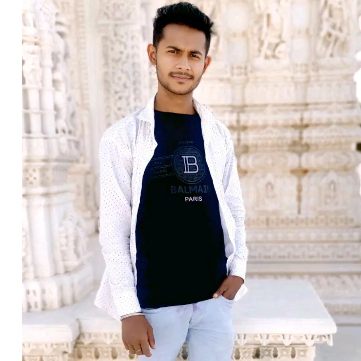 Manish Roy