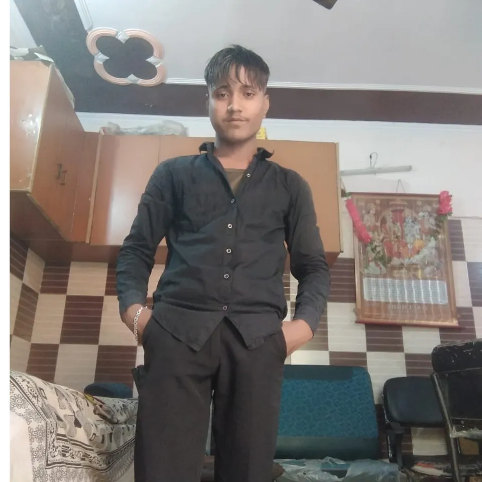 Nayar Khan
