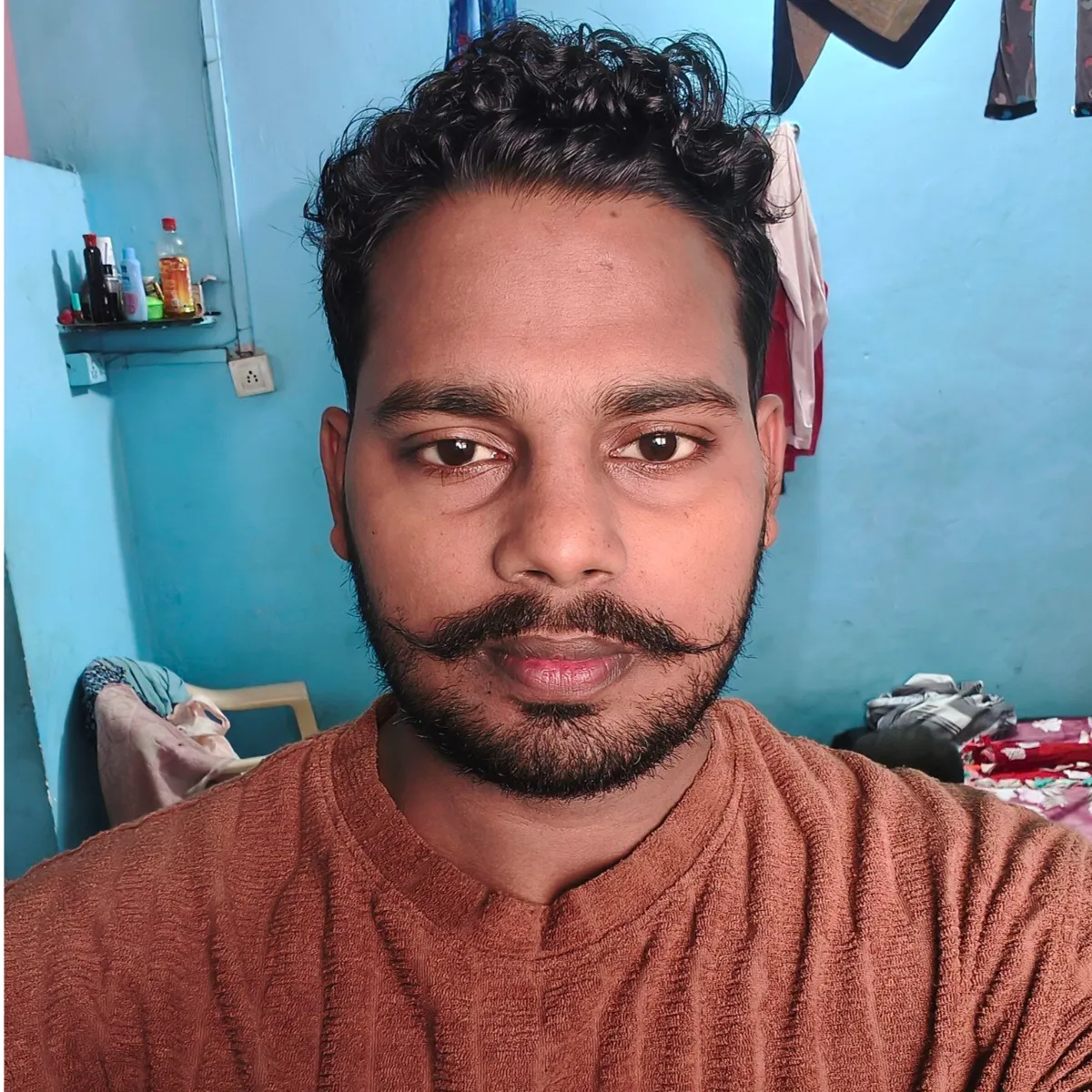 sk Nishad
