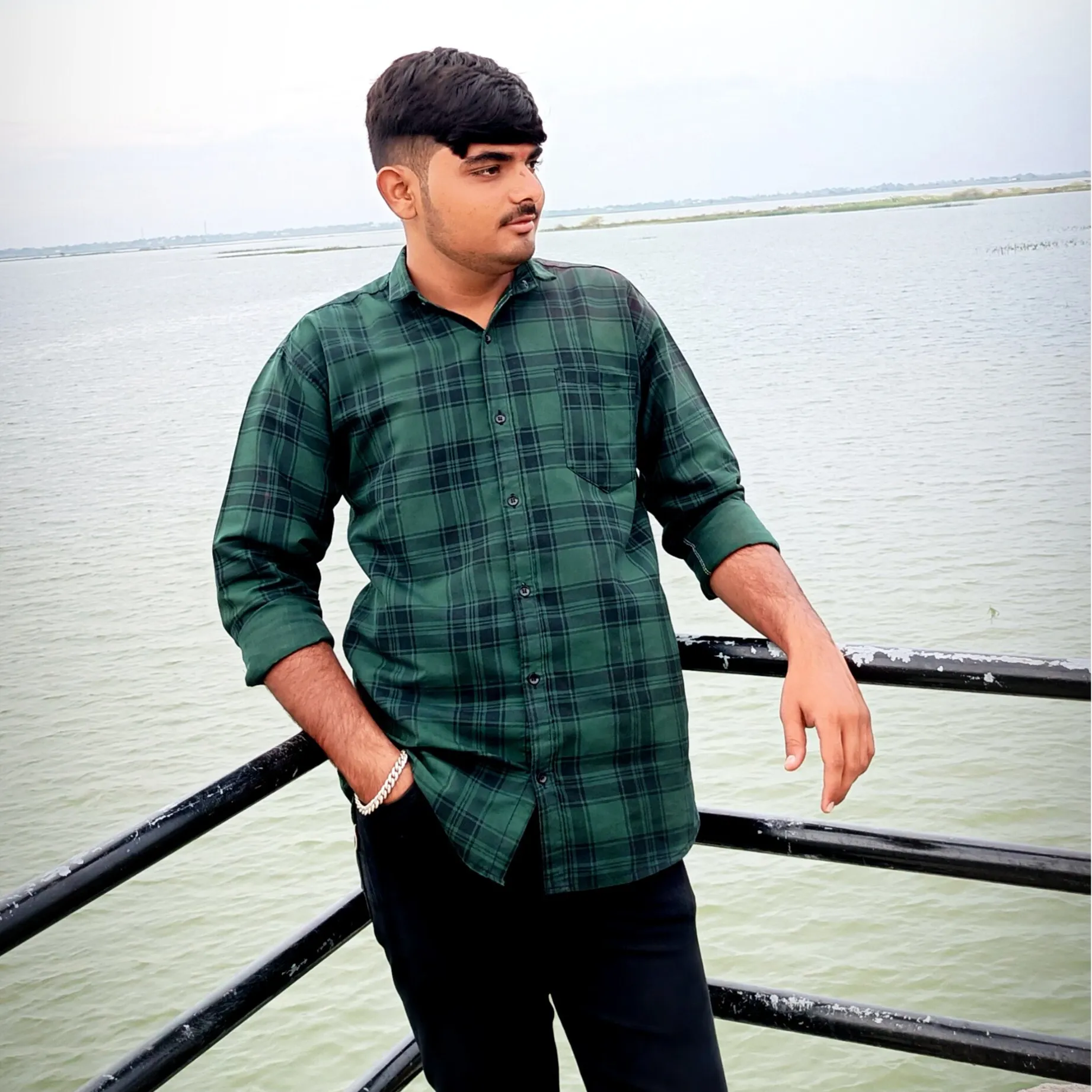 Rahul_ Rabari183