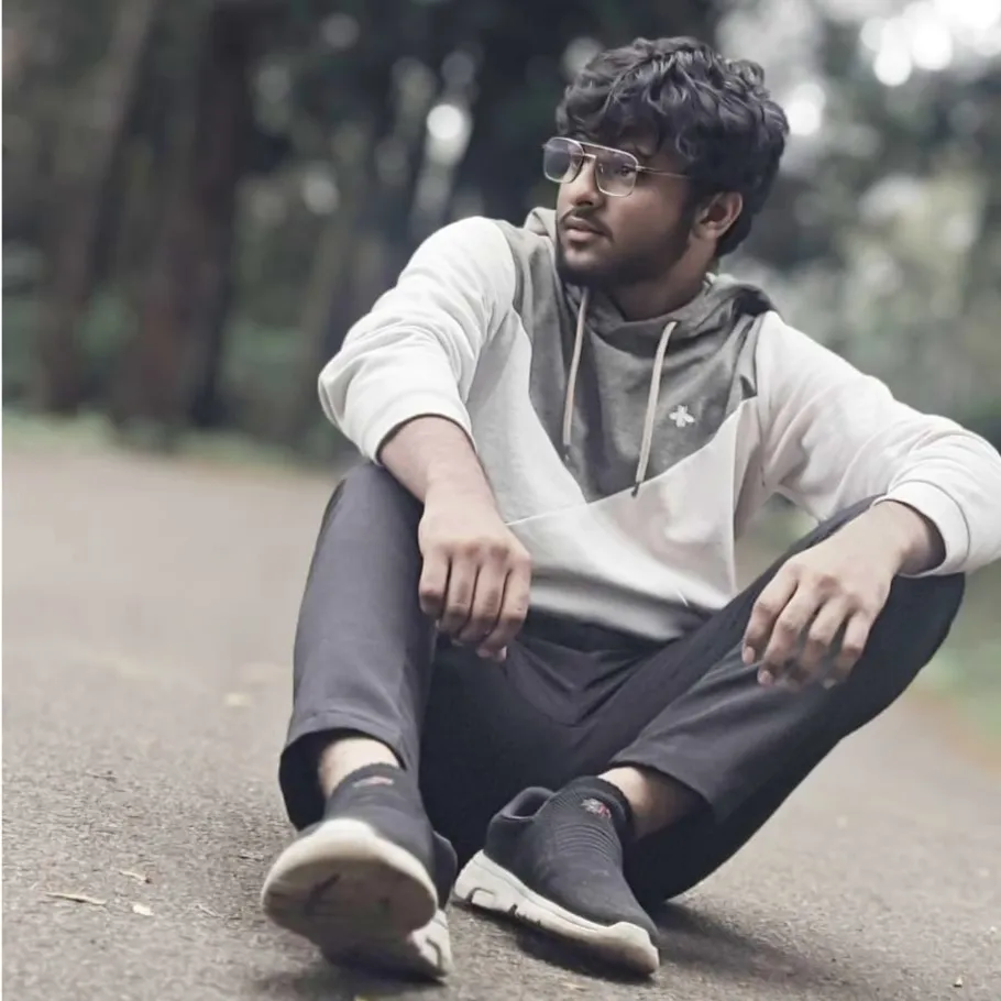 MURALIKRISHNA S