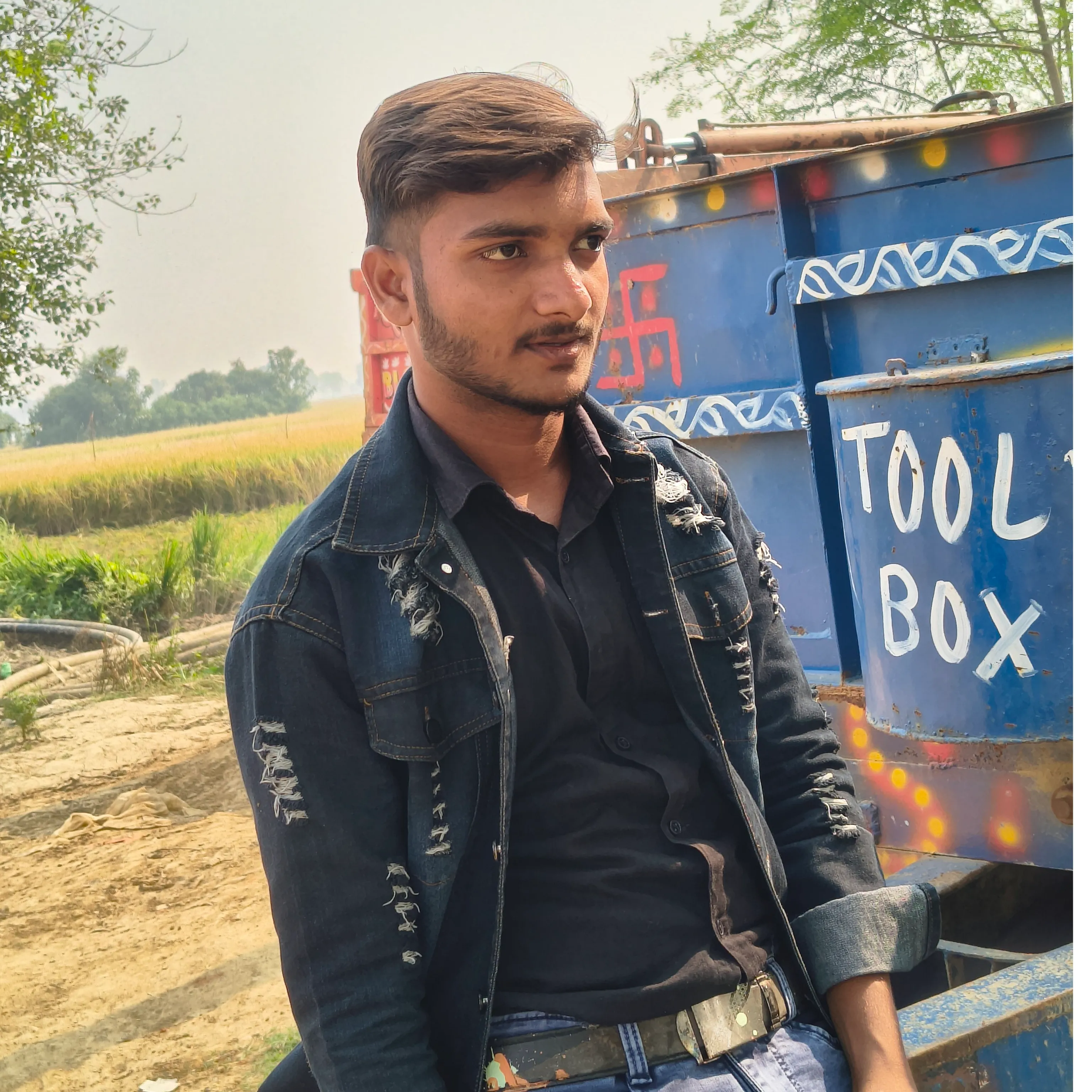 Suraj😎__babu surajkumar