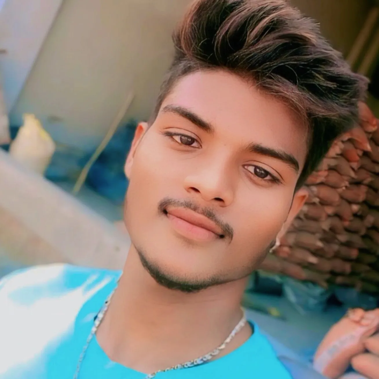 Nitish Kumar8010