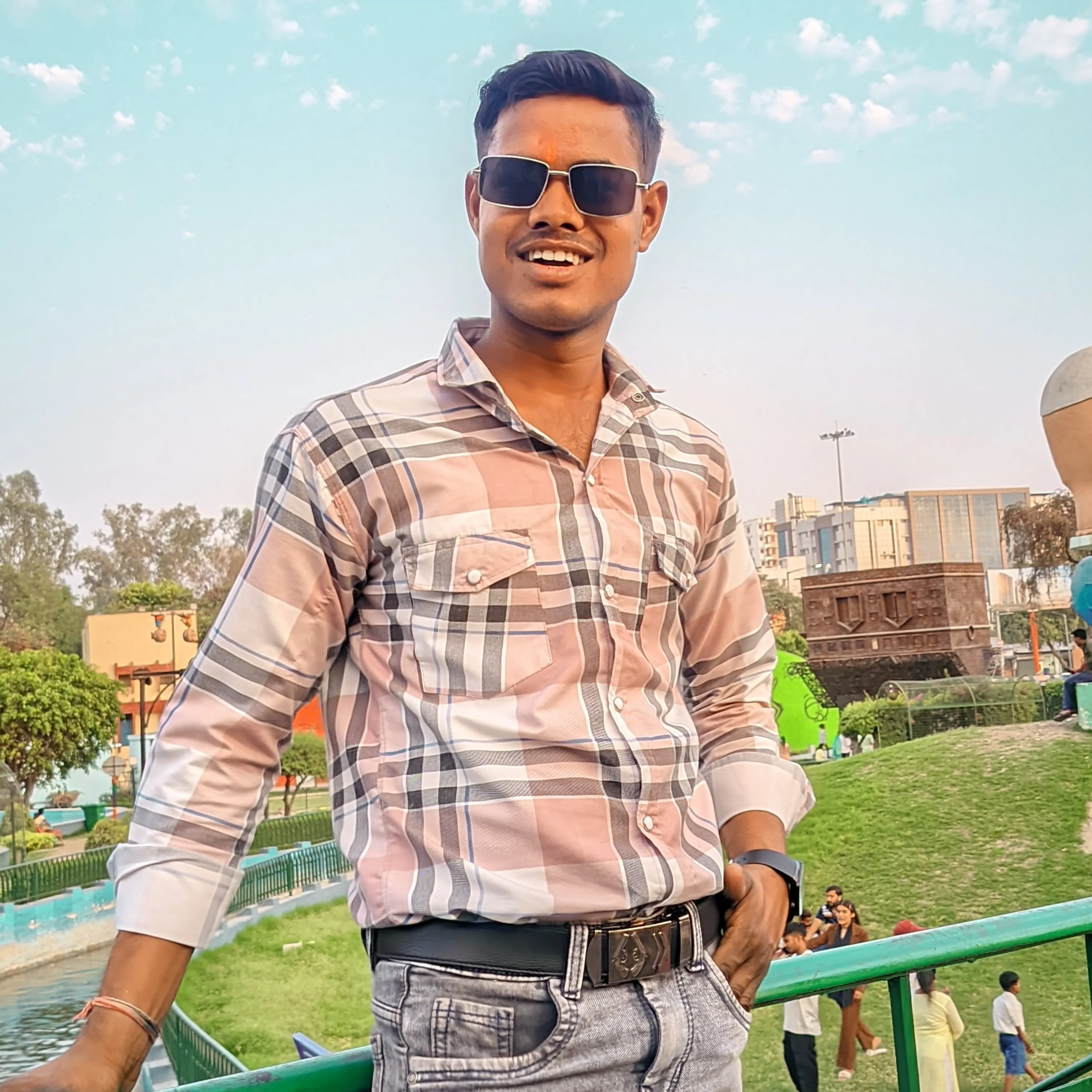 VISHAL Maurya