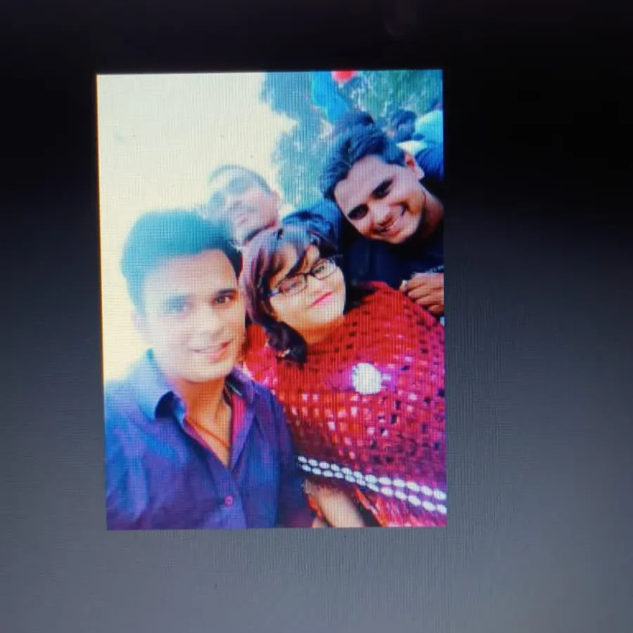 Anoop Dixit