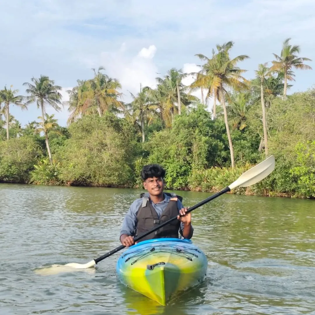 YADHIN R