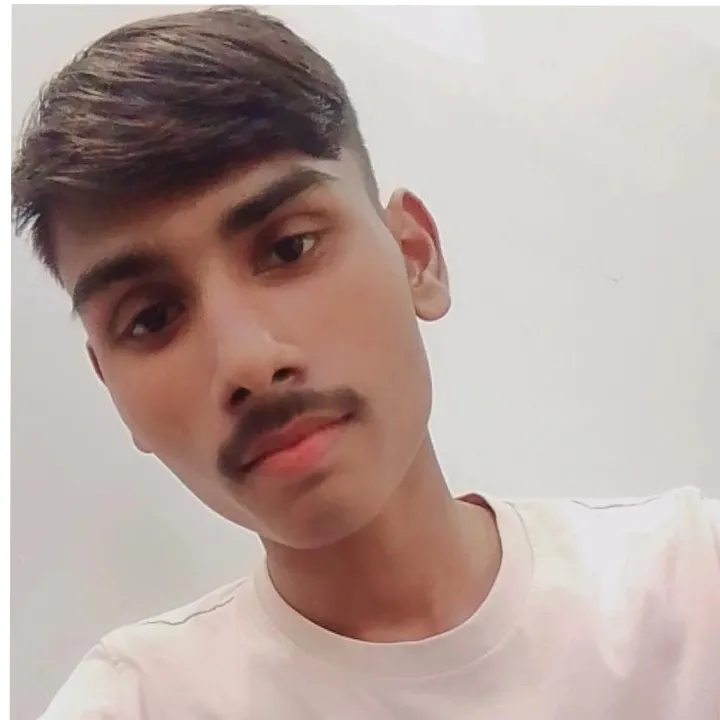 Ajit chaudhary 😎