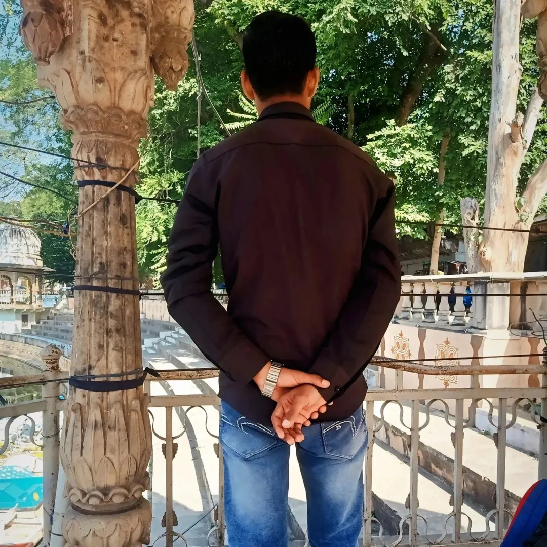 neeraj Kushwah