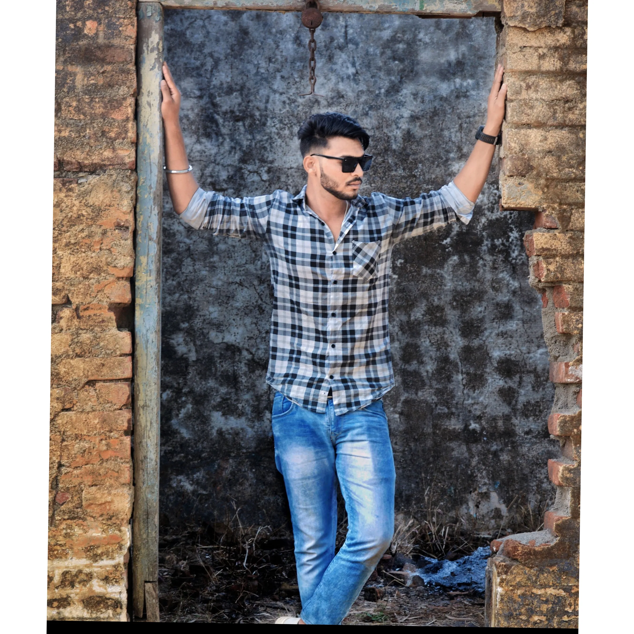 MR DIPESH PATIL