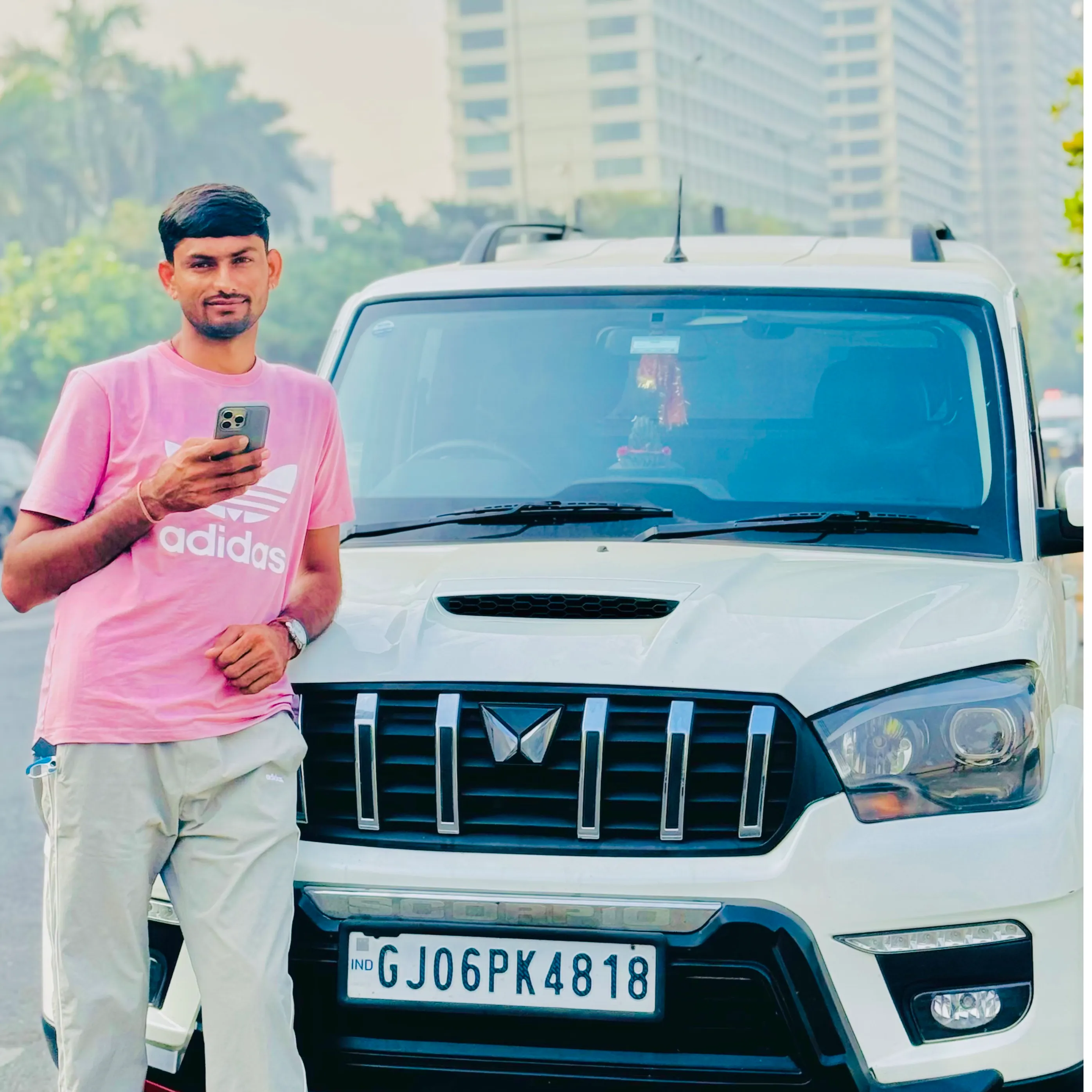 Suresh saran