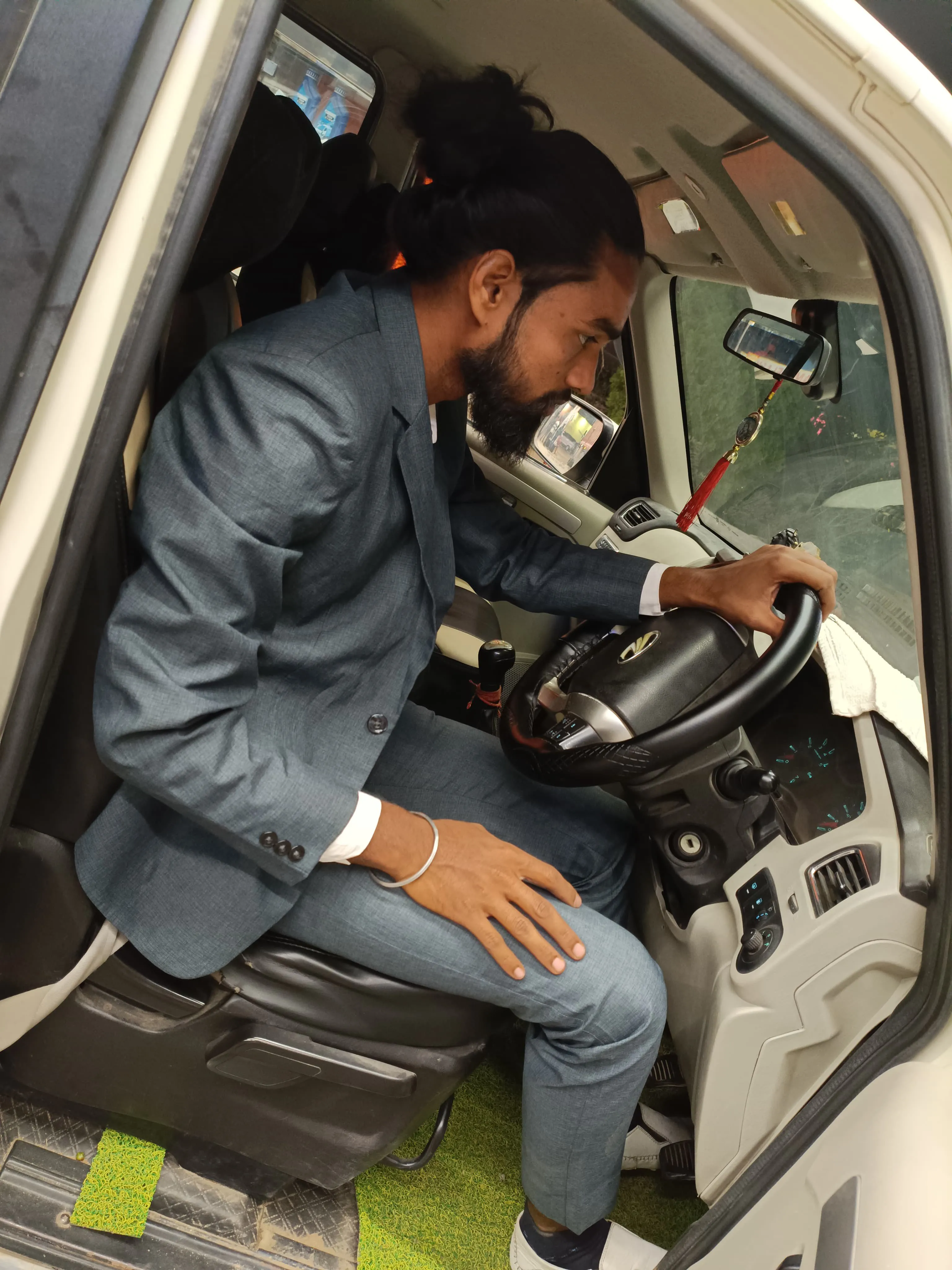 dheeraj yadav