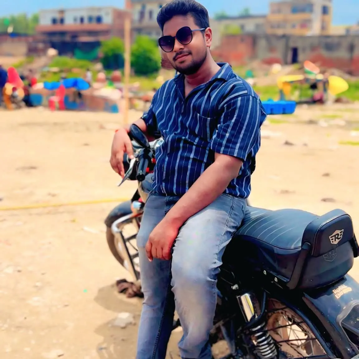 karthik Ghelot