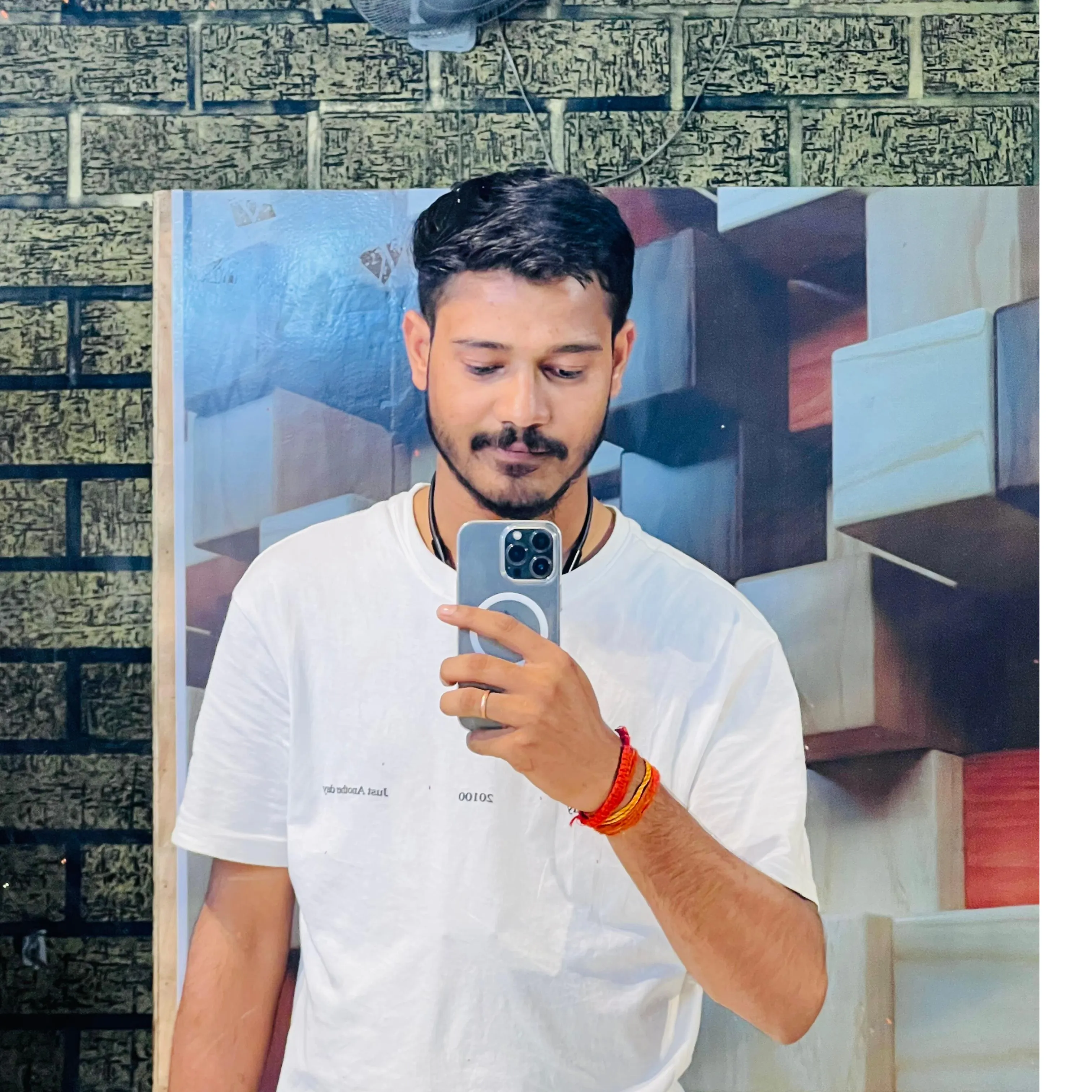 Gaurav prajapati