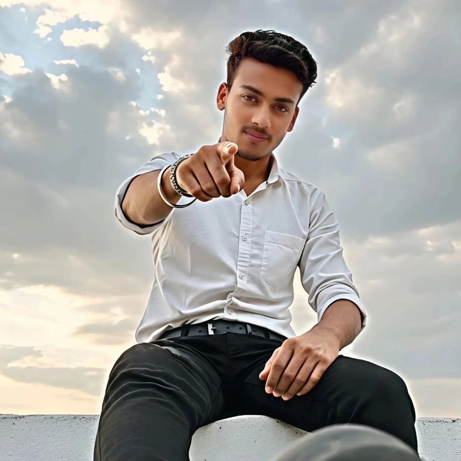 NIJAMUDDIN SK