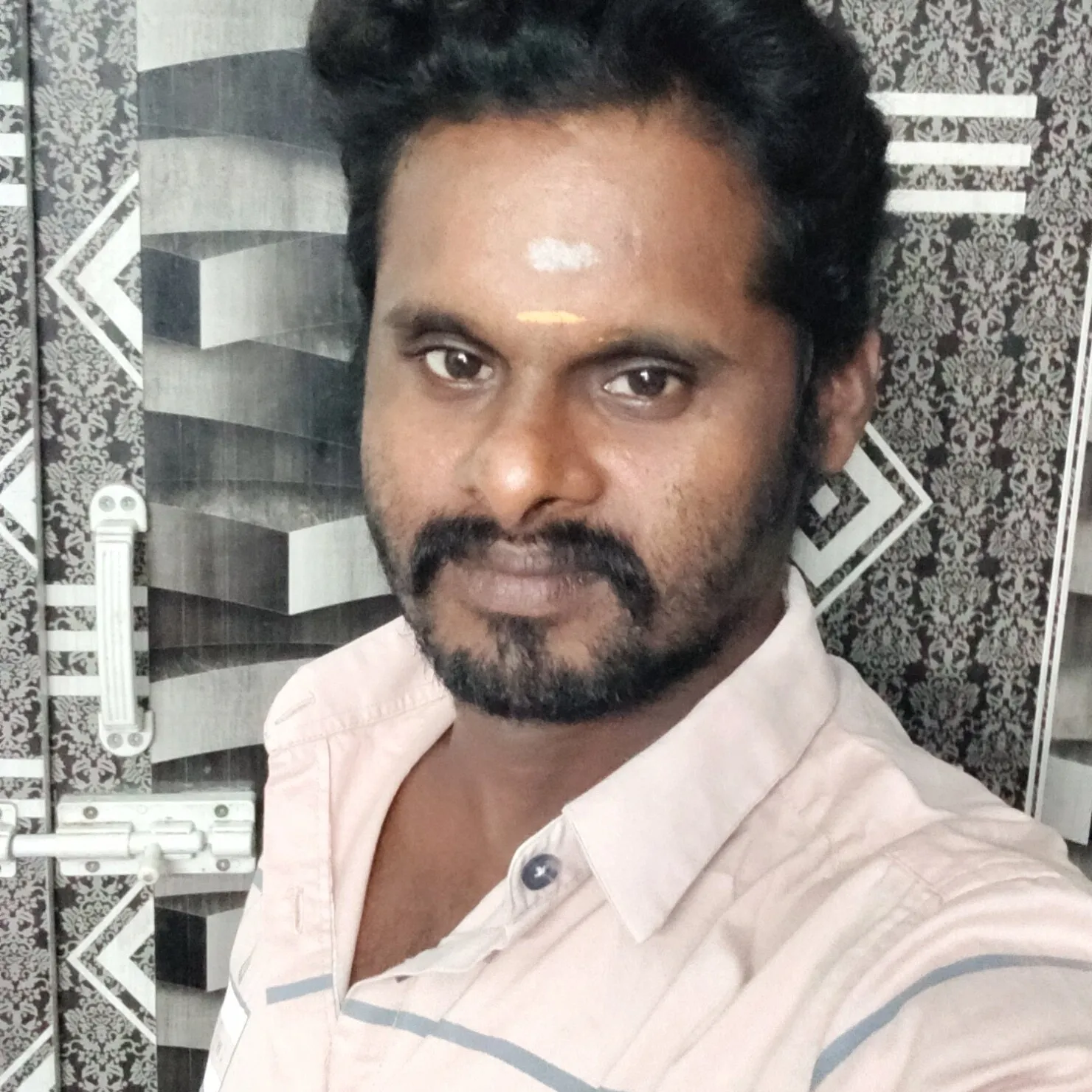 Vinoth vinoth