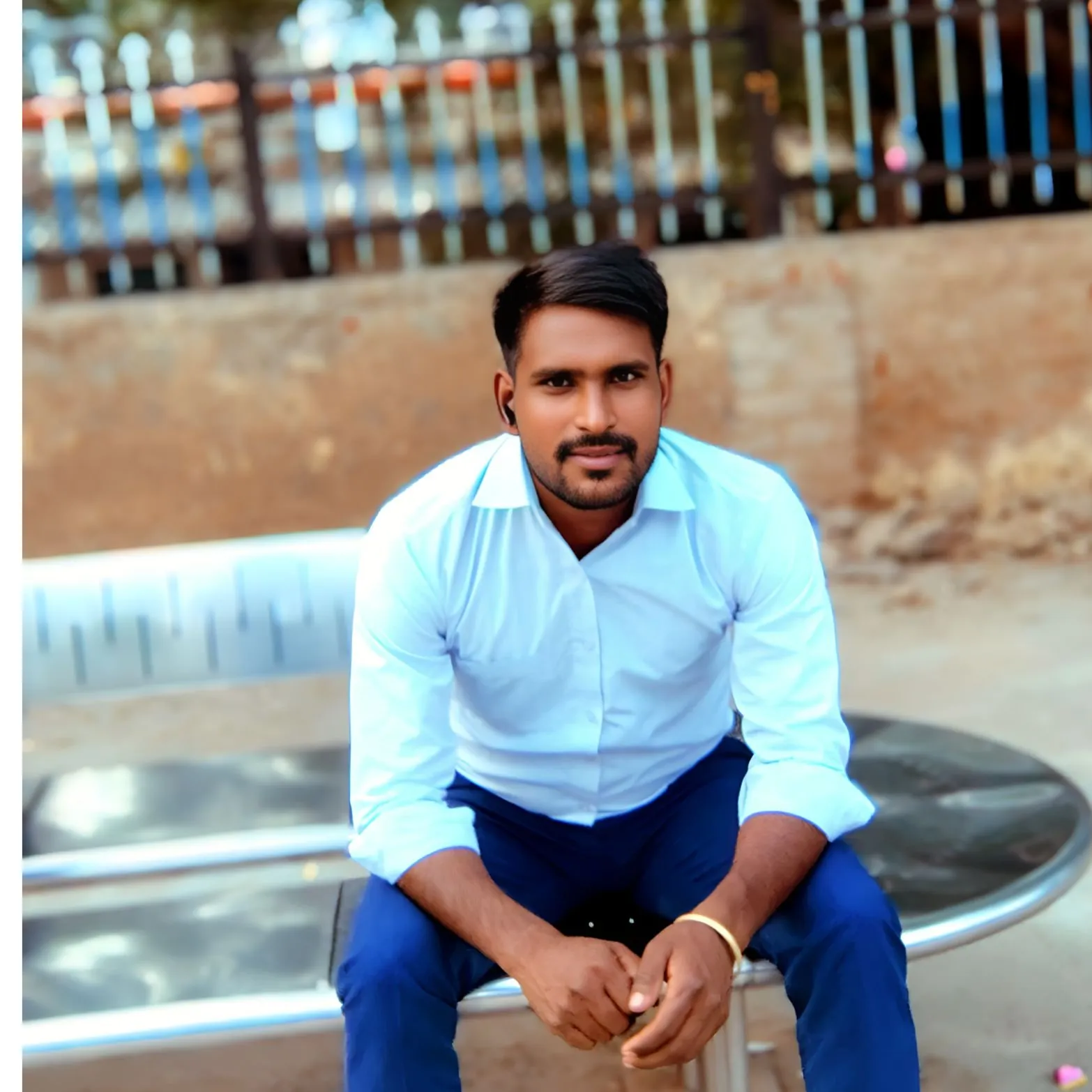 MaNjEeT VeRmA