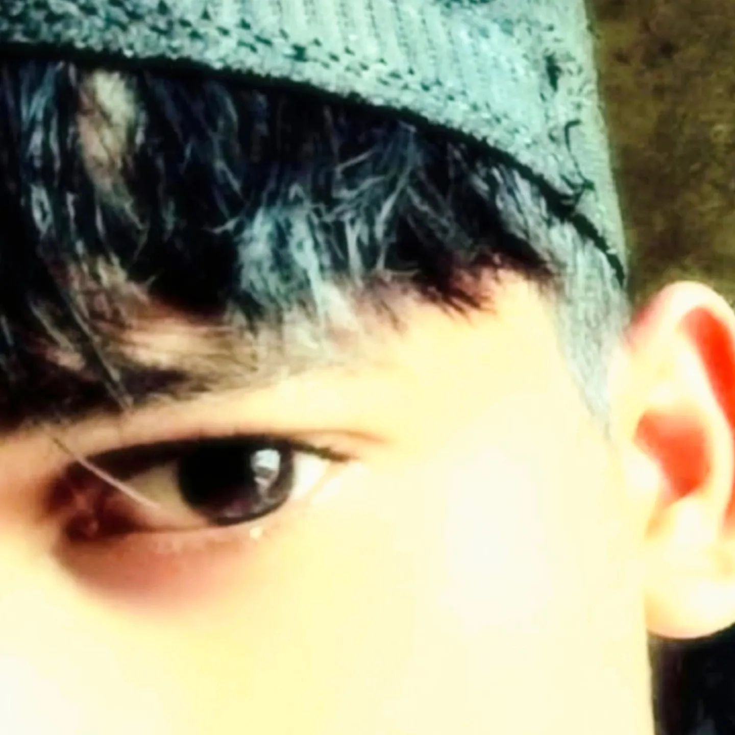 s__l___l___01 Akhtar