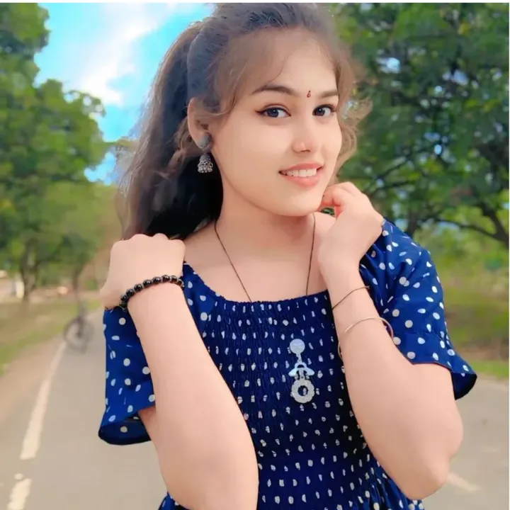 manisha All ashiya